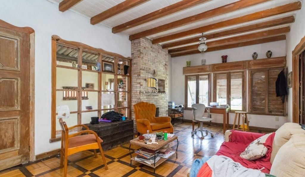 Casa Para Comprar com 3 quartos e 3 vagas no Rio Branco