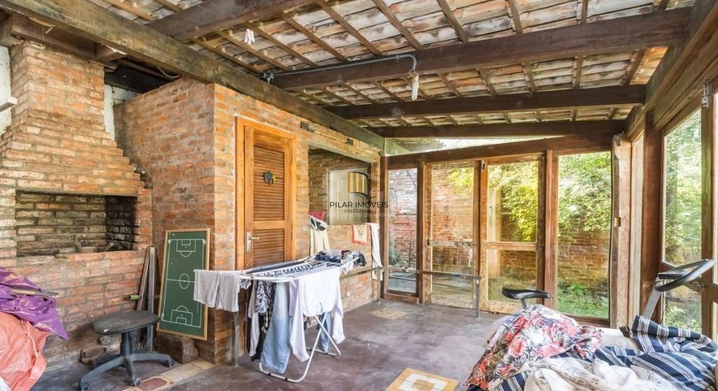 Casa Para Comprar com 3 quartos e 3 vagas no Rio Branco