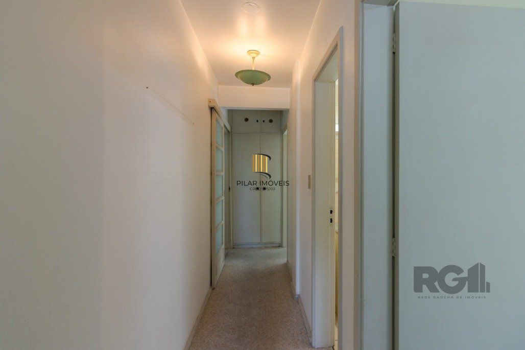Apartamento à venda,  3 dormitórios, 1 vaga de garagem, no Bairro Auxiliadora