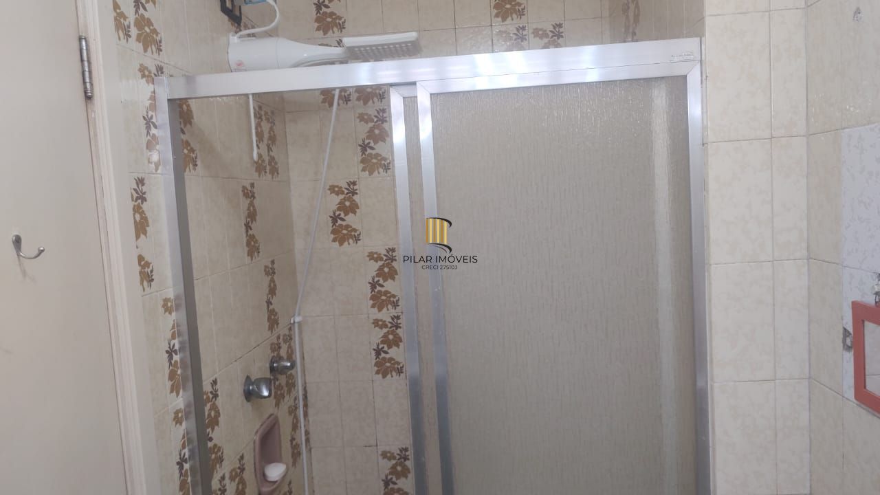 AP, 3 dormitórios, 1 suíte, 3 banheiros, box coberto, frente colégio Militar