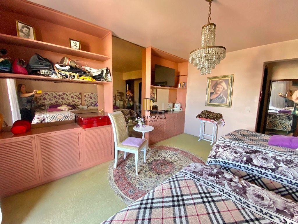 Casa Com 4 Dormitórios Para comprar ,484 m² por R$ 3.500.000,00 - Boa Vista - Porto Alegre/RS