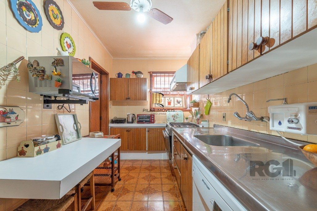 Cobertura 4 dormitórios e 2 vagas no Bela Vista