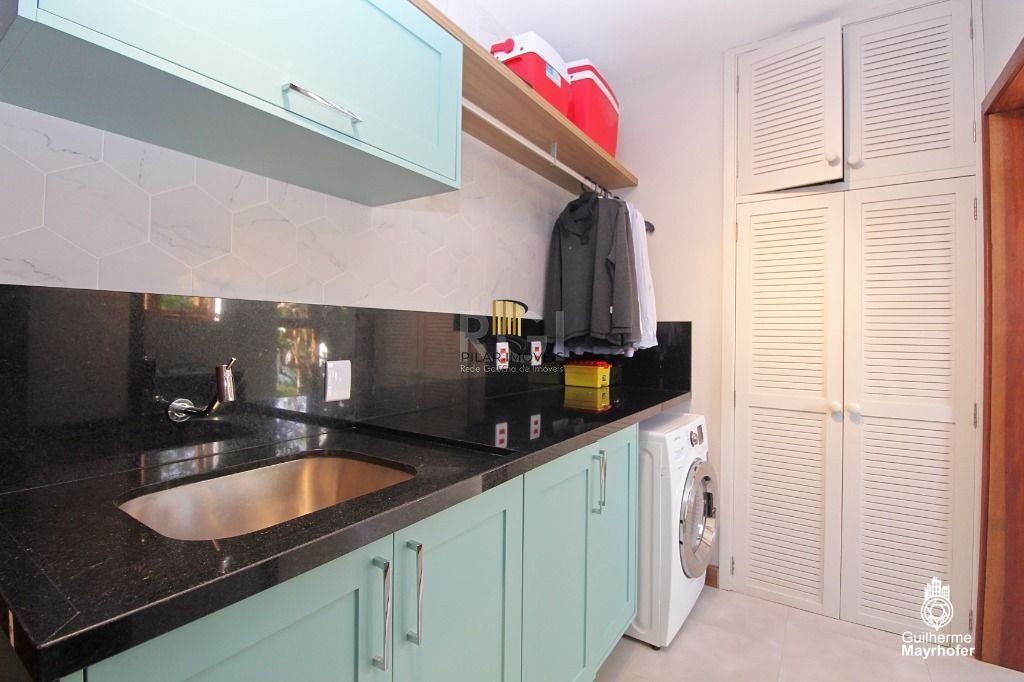 Casa Para comprar com 5 Dormitórios à venda, 420 m²-Cavalhada - Porto Alegre/RS