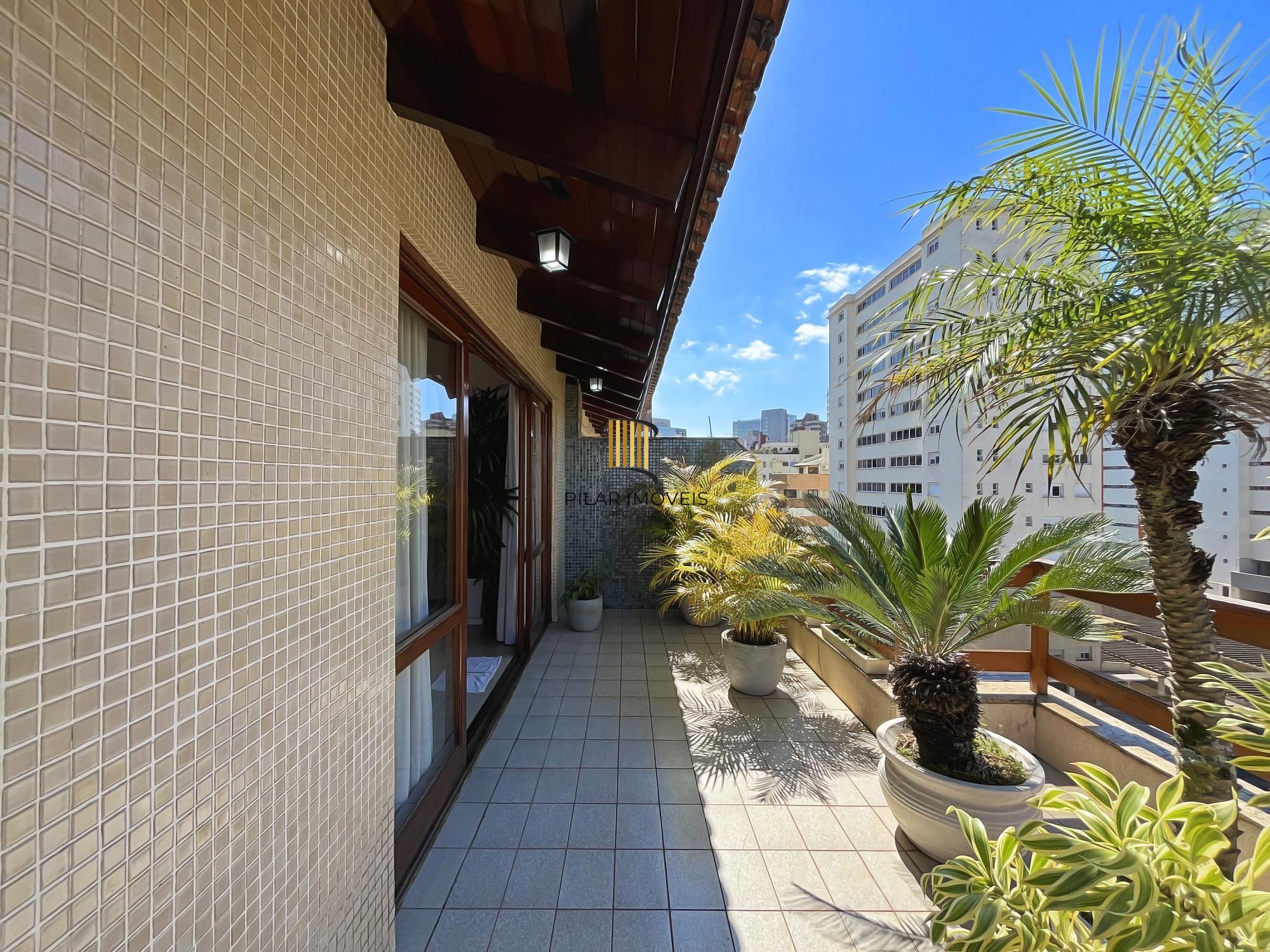 Excelente Cobertura com 3 dormitórios para comprar no Bairro Bela Vista