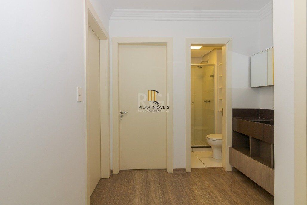 Apartamento de 3 dormitórios Para comprar no bairro Cristo Redentor