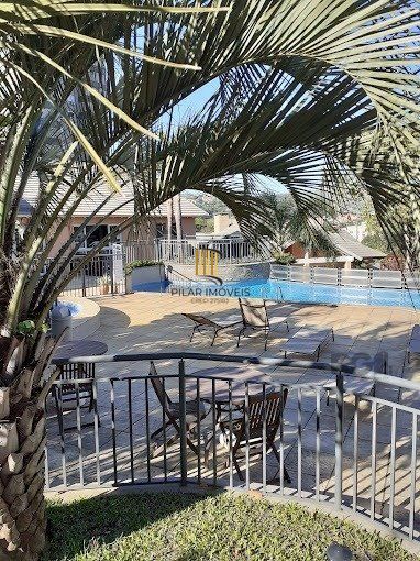 vende exelente casa com 442m² , 4 dormitórios Suíte, garagem para 4 carros
