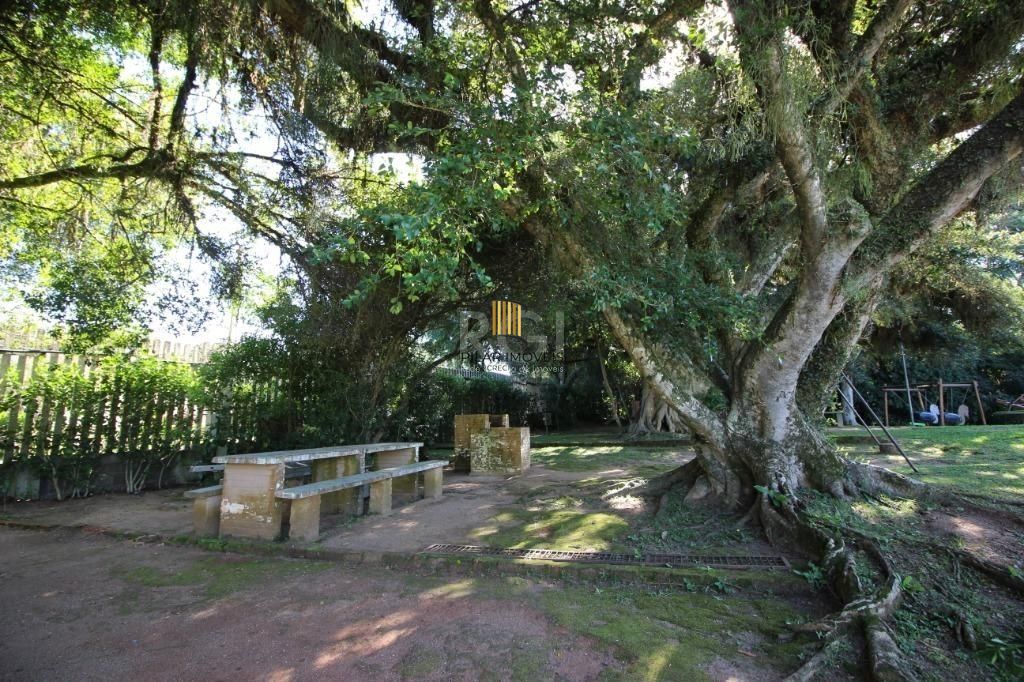 Casa Para comprar com 5 Dormitórios à venda, 420 m²-Cavalhada - Porto Alegre/RS