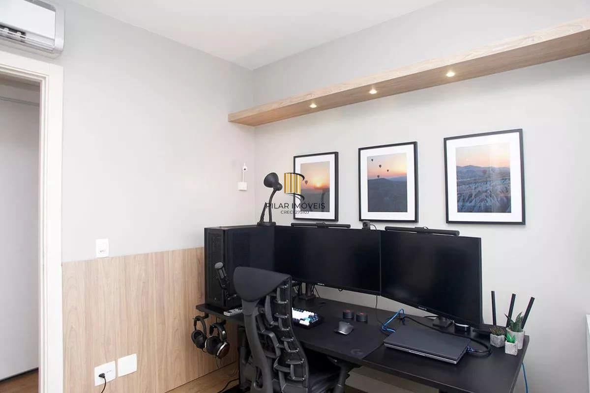 Excelente Apartamento para Comprar com 2 D e 2 vagas no Residencial Supreme