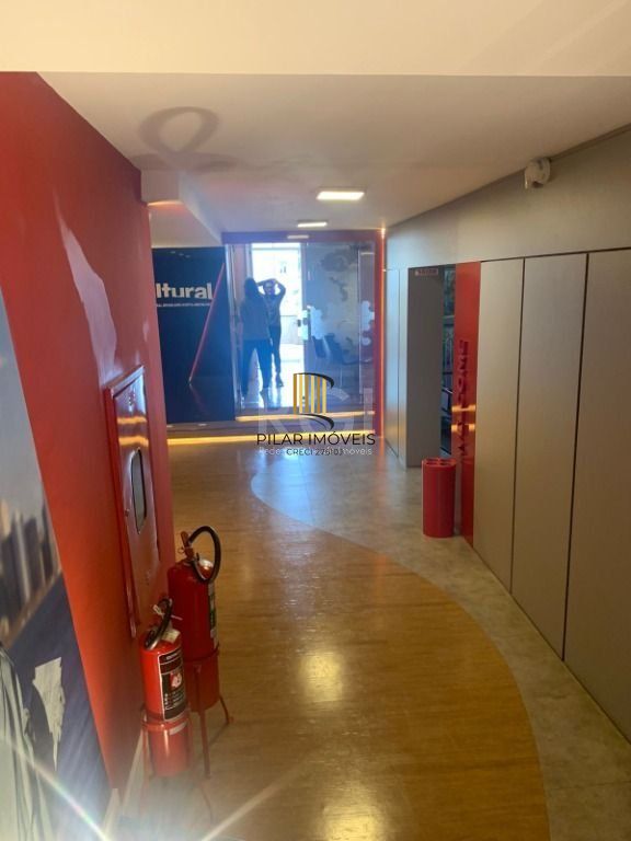 Prédio Para Comprar , 3300 m² por R$ 14.000.000,00 - Centro - Porto Alegre/RS