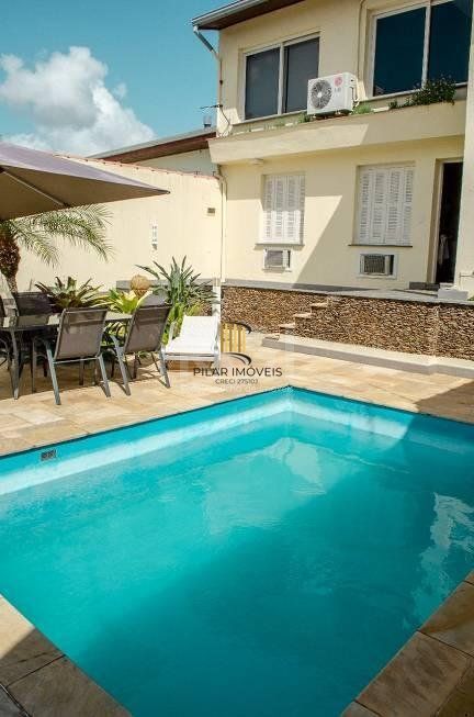 Casa com 5 dormitórios, 550 m² - para Comprar  -Vila Jardim - Porto Alegre/RS