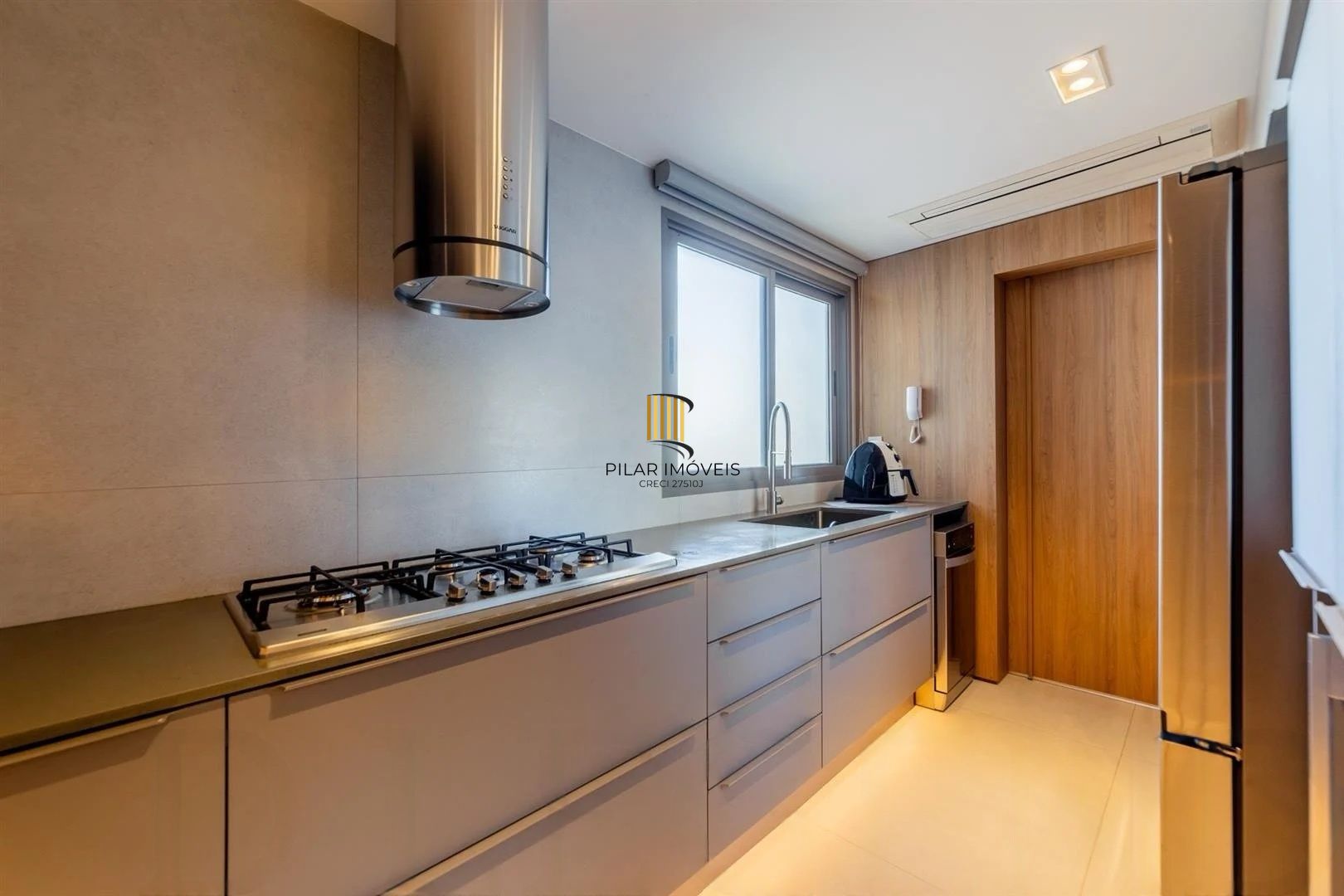 Apartamento 3 suítes mobiliado por arquiteta | 3 vagas | Lareira | Churrasqueira | High Garden Boa Vista