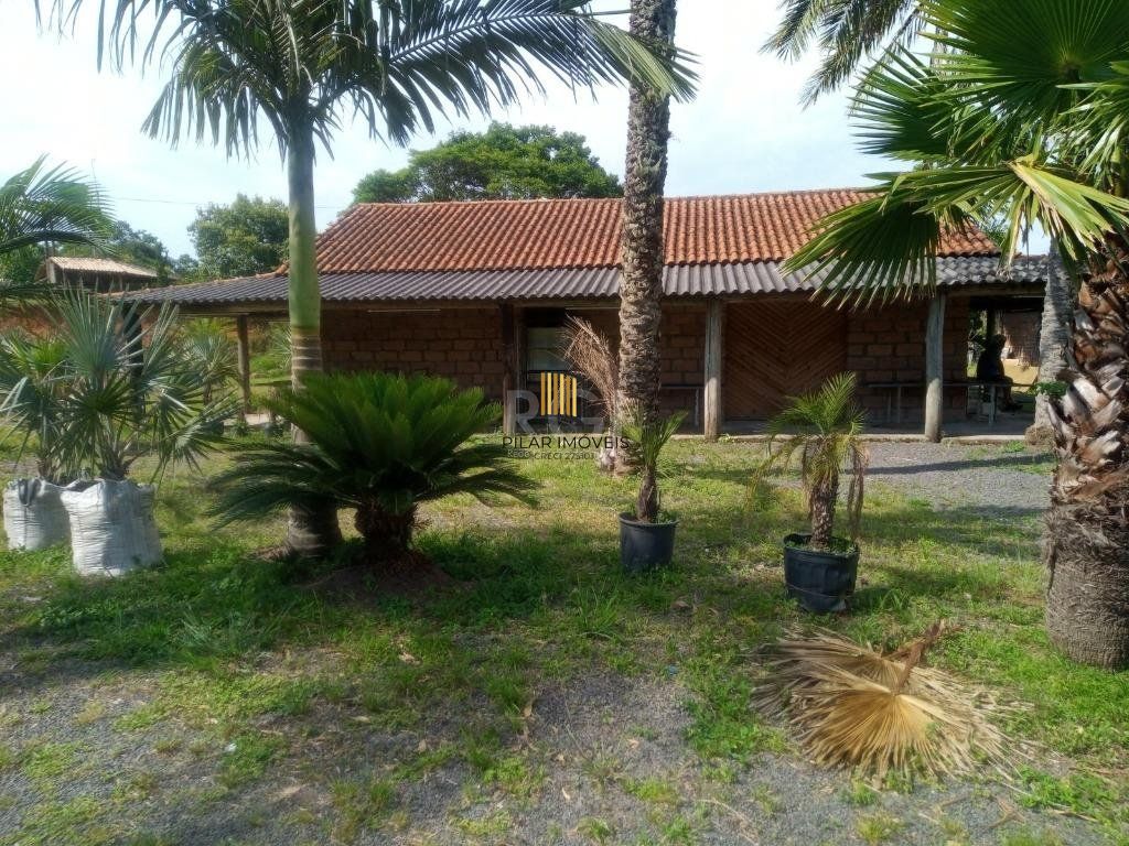 Boletto Imóveis vende Sitio na RS, Com 7 casas, 2 comerciais, excelente local para vários seguimento fácil acesso , rota para gramado, R$3.900,000,00