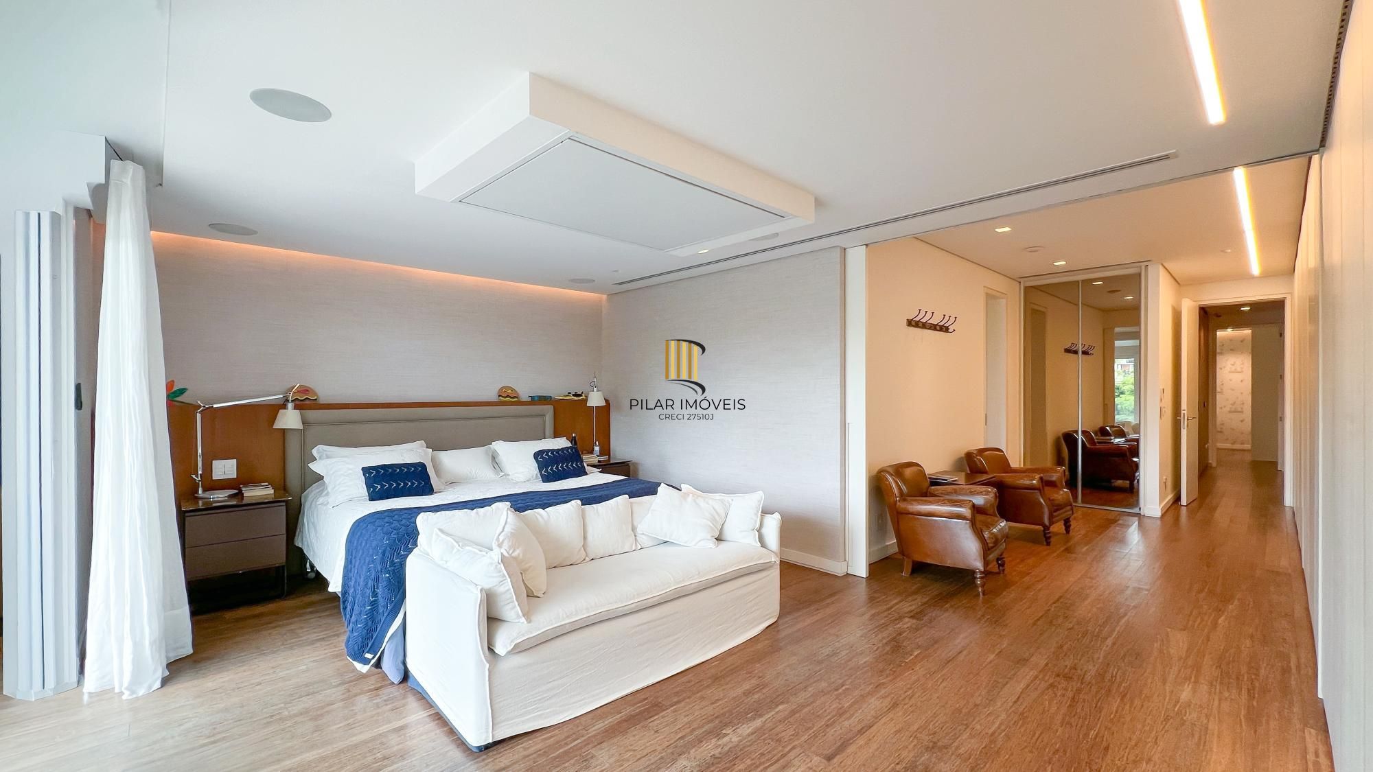 Mansão Suspensa Mobiliada no Las Piedras com piscina e vista para a mata nativa