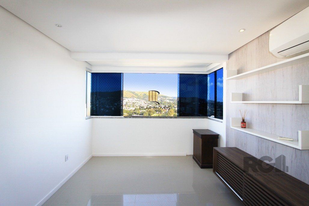 Apartamento para Comprar no bairro Jardim Botânico com 2 quartos (1 suíte)