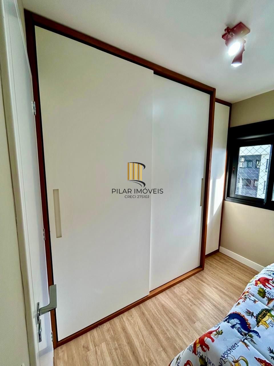 Excelente apartamento mobiliado no bairro Tristeza com 3d para comprar