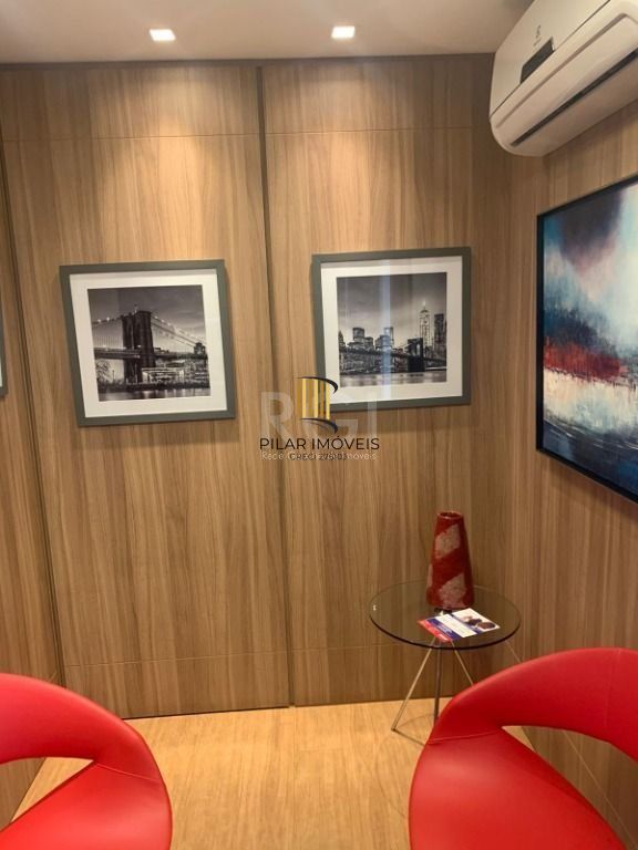Prédio Para Comprar , 3300 m² por R$ 14.000.000,00 - Centro - Porto Alegre/RS