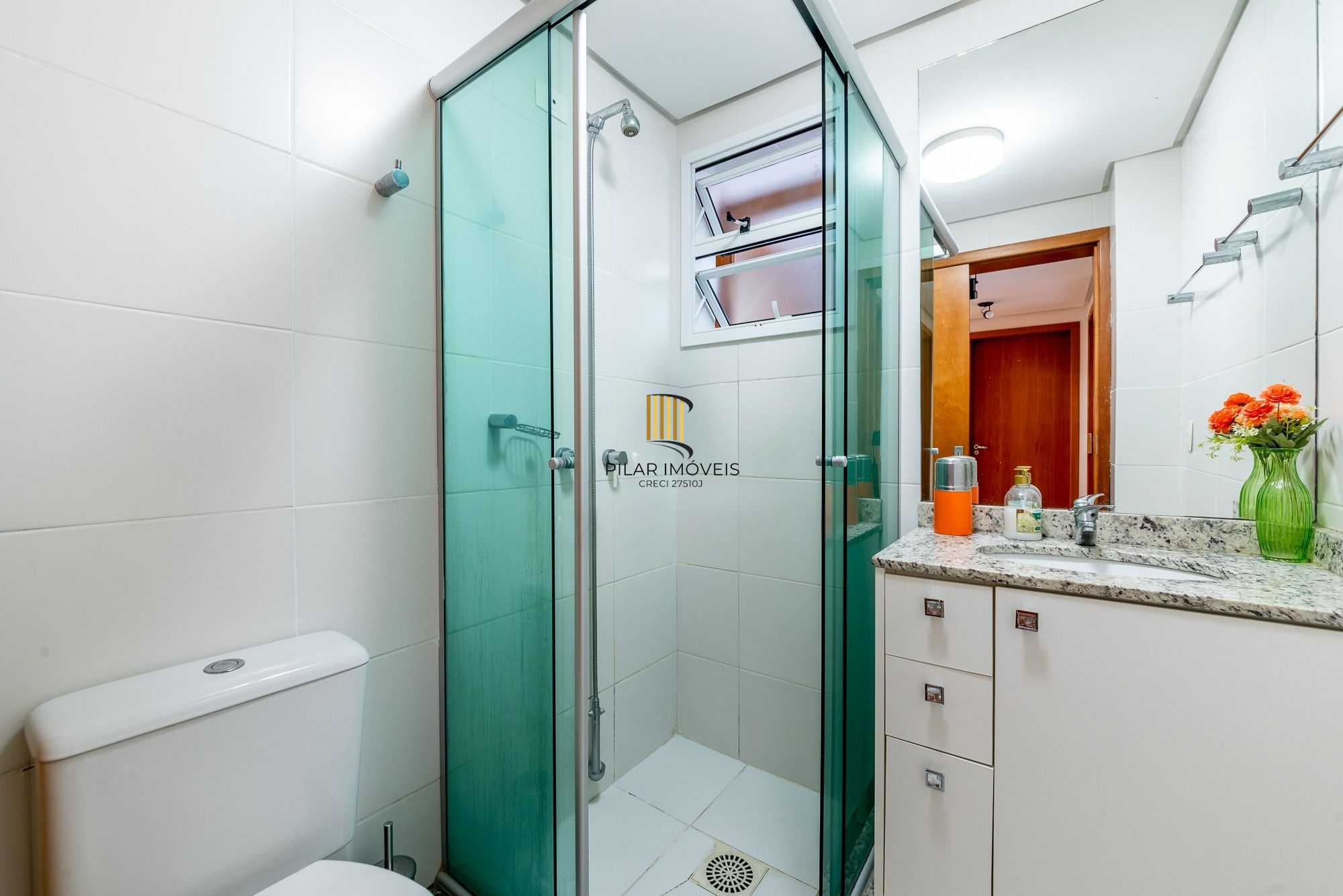 Apartamento Garden com 107m² e 3 dormitórios, 1 suíte, 2 vagas
