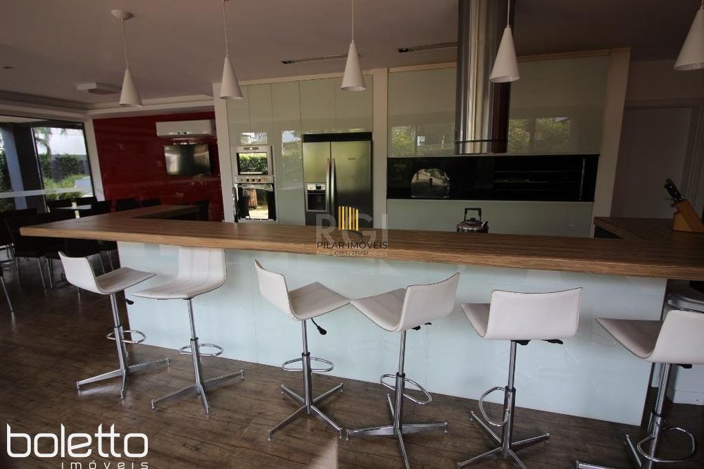Excelente apartamento mobiliado no bairro Tristeza com 3d para comprar