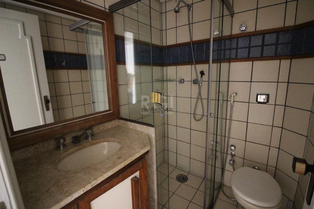 Apartamento com 3 dormitórios para Comprar  , 99 m²  Petrópolis Porto Alegre/RS