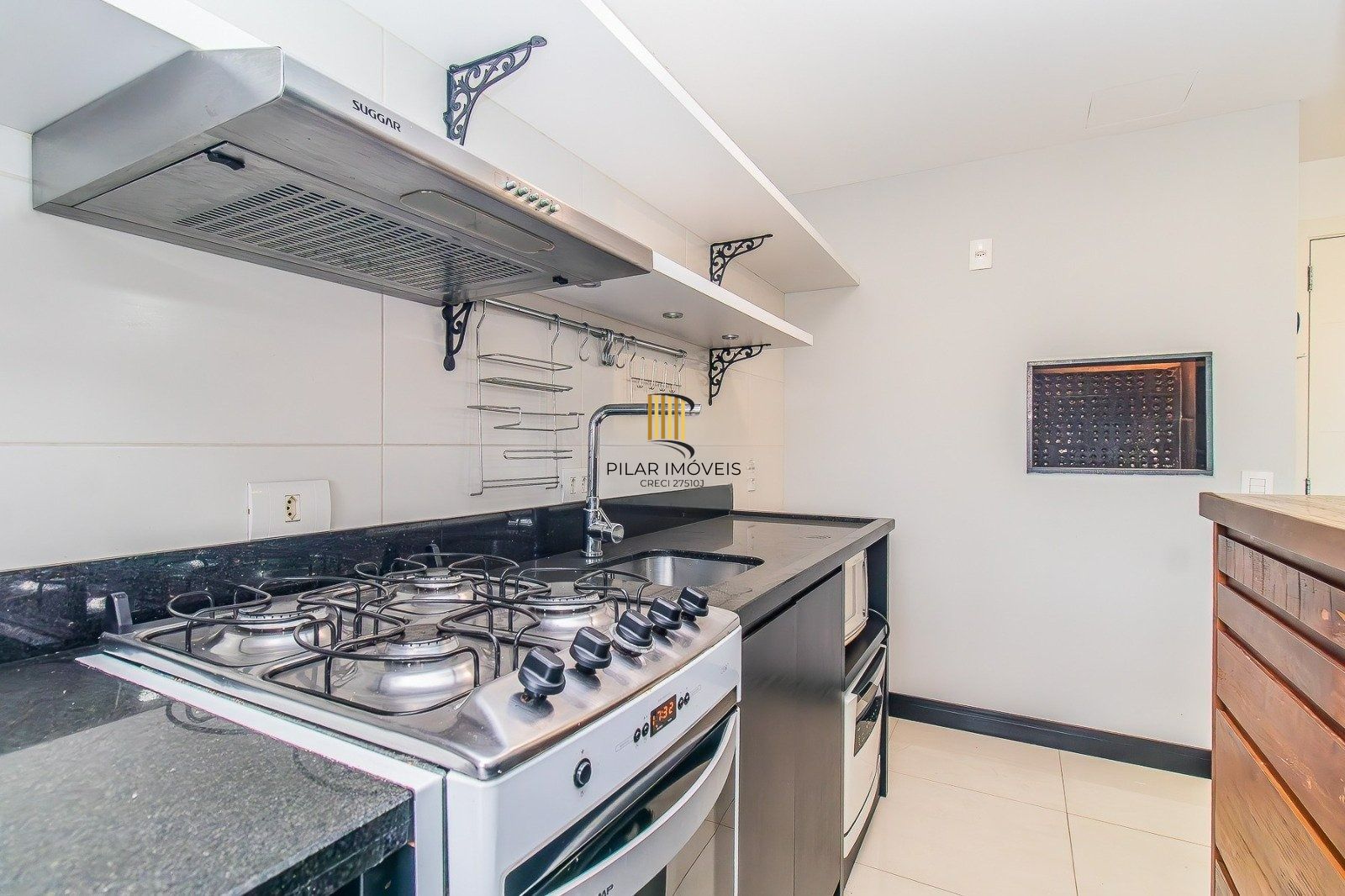Apartamento 1 dormitório (reversível para 2) | Suíte | Semi Mobiliado
