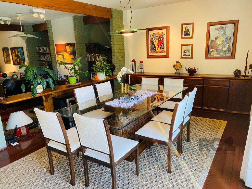 Casa excelente para Comprar  no Bairro Três Figueiras!!