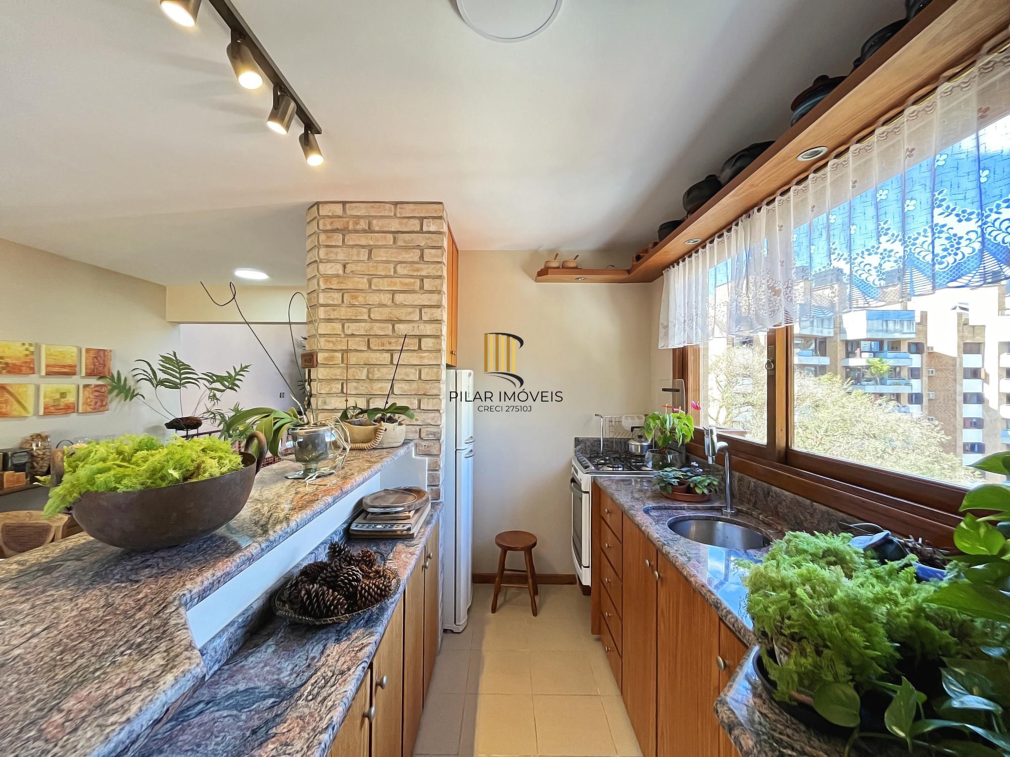 Excelente Cobertura com 3 dormitórios para comprar no Bairro Bela Vista