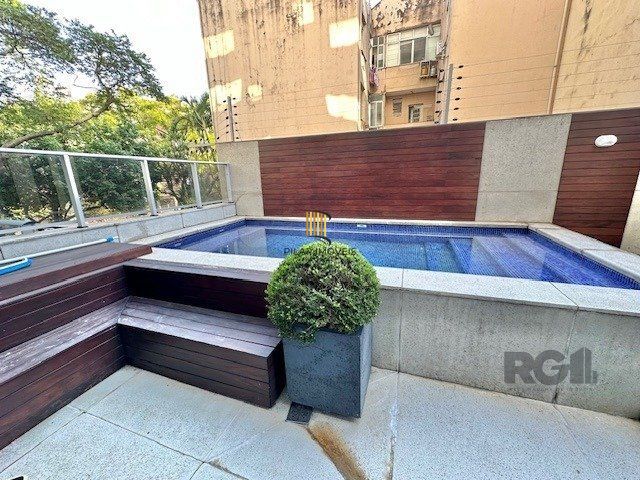 Apartamento 1 Dormitório completo, lindíssimo na Rua Eça de Queiroz