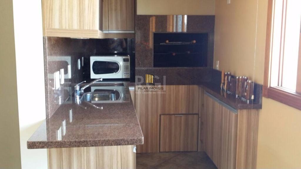 Vende cobertura mobiliada, 3 dormitórios, 3 vagas, Petrópolis