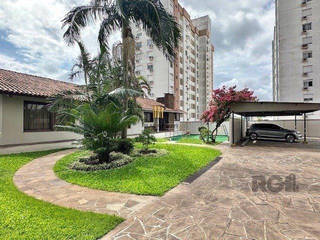 Apartamento Para comprar no Bairro Partenon com 2 quartos