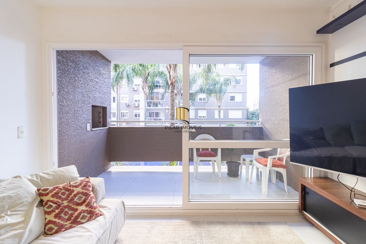 3 Dormitórios com Suíte | 90m² | Lareira e Churrasqueira | Bravo Melnick