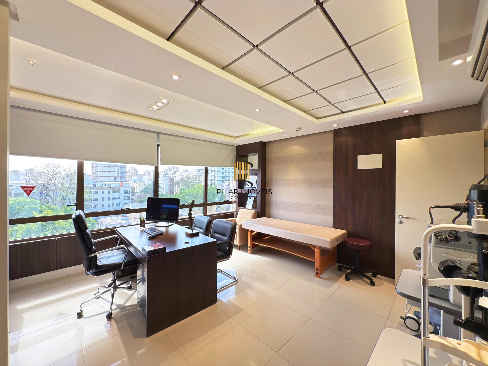 Sala Comercial À Venda Pronta no Mont'Serrat | 37m² | Mobiliada e Decorada | 1 Vaga