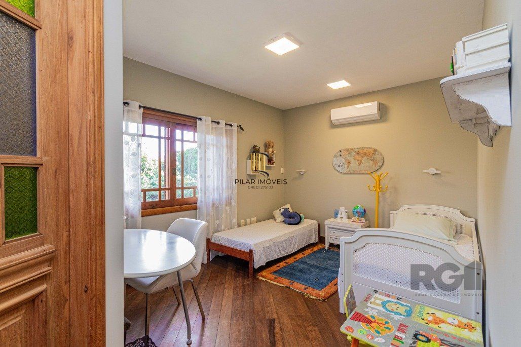 Excelente casa para comprar em condominio arborizado 4 quartos