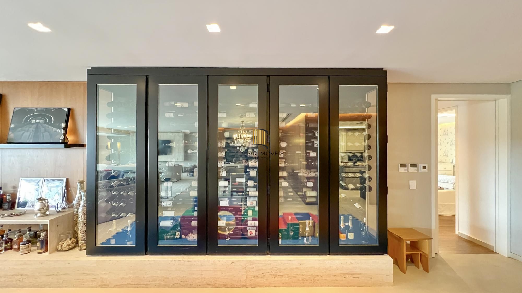 Mansão Suspensa Mobiliada no Las Piedras com piscina e vista para a mata nativa