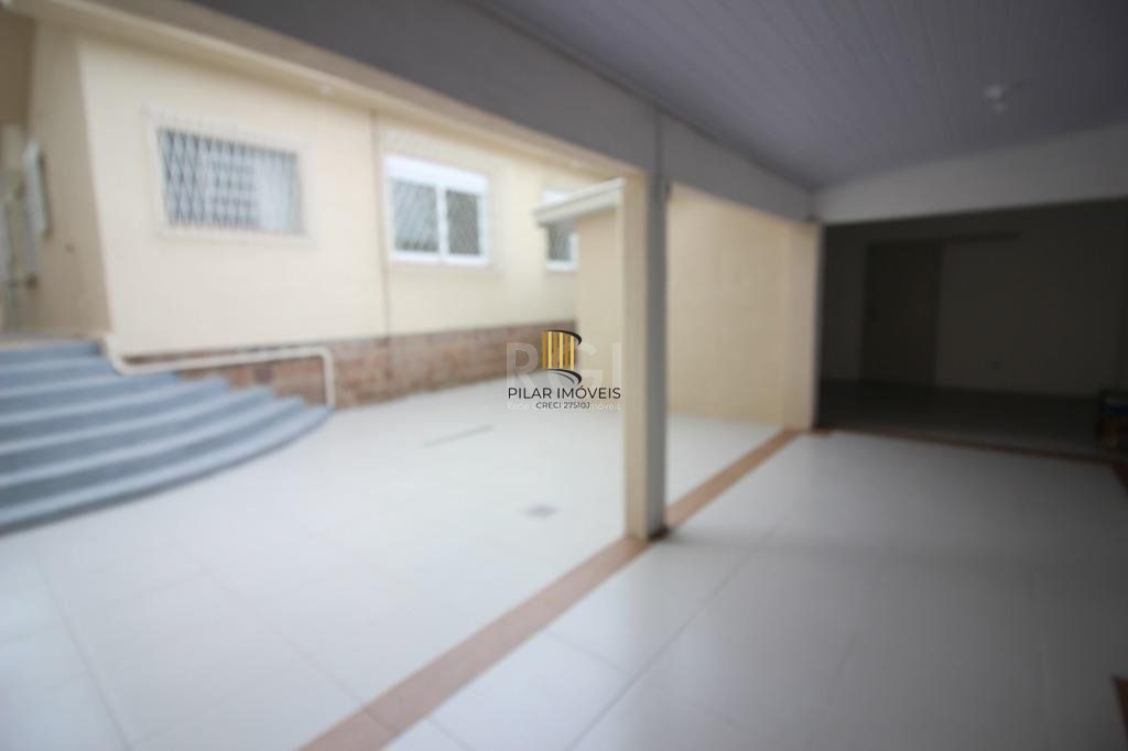 Casa com 3 Dormitórios Para comprar  250 m² - Petrópolis - Porto Alegre/R