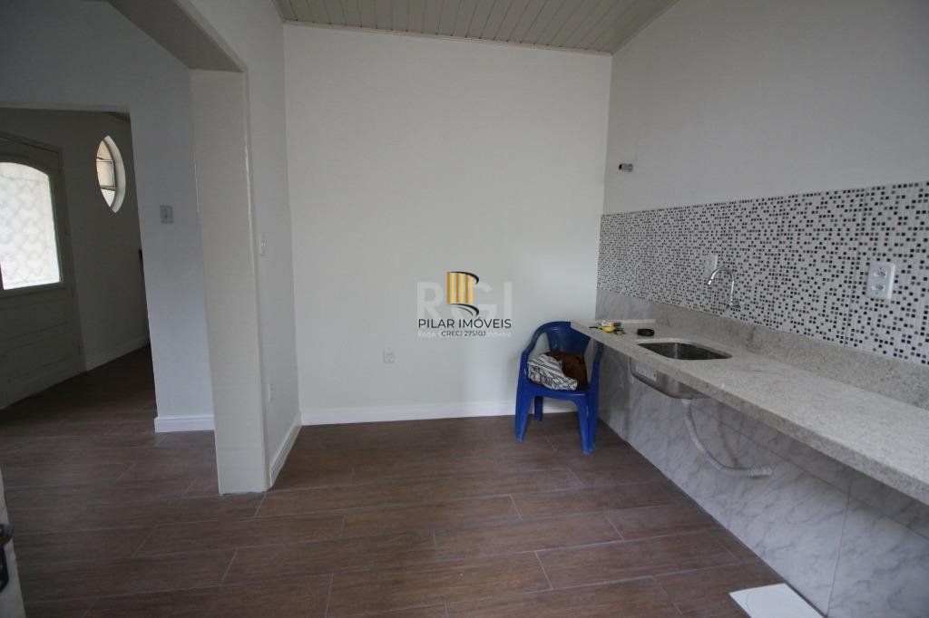 Casa com 3 Dormitórios Para comprar  250 m² - Petrópolis - Porto Alegre/R