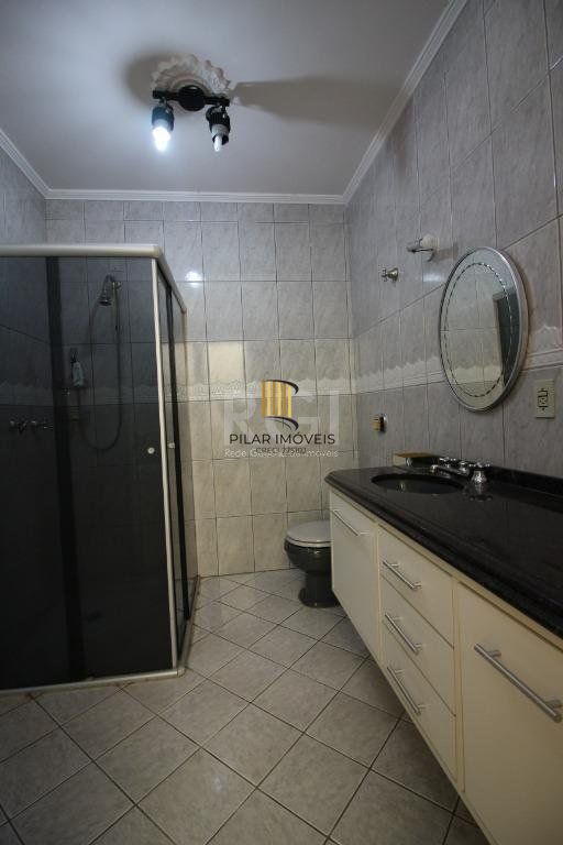 Casa para comprar com 4 dormitórios, 458 m² - Chácara das Pedras - Porto Alegre