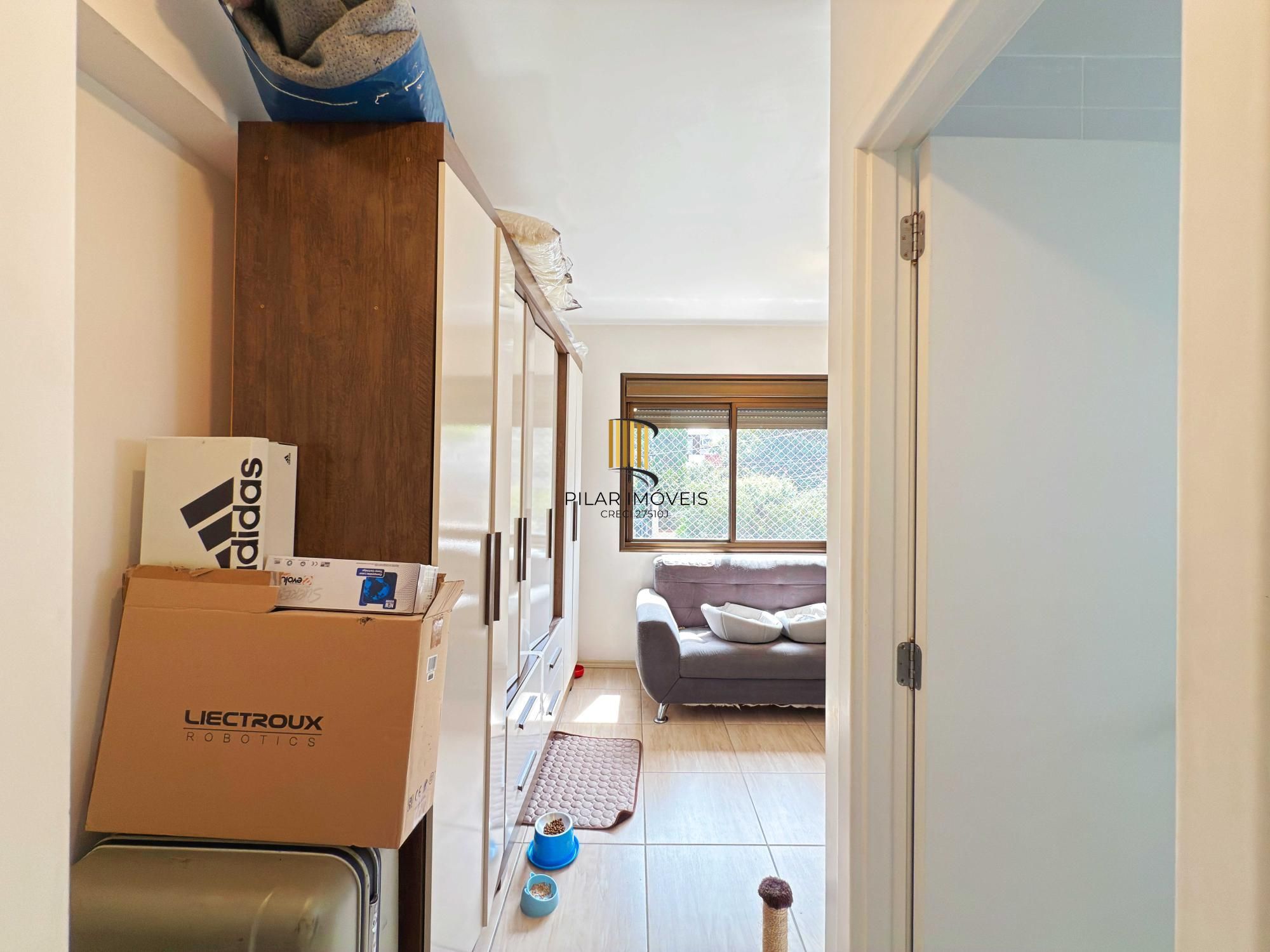 Lindo apartamento de 2 dormitórios e uma vaga de garagem