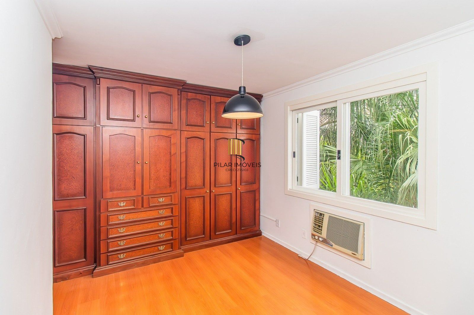 Apartamento com 118m² e 3 dormitórios, 1 suíte, 2 vagas no bairro Higienópolis
