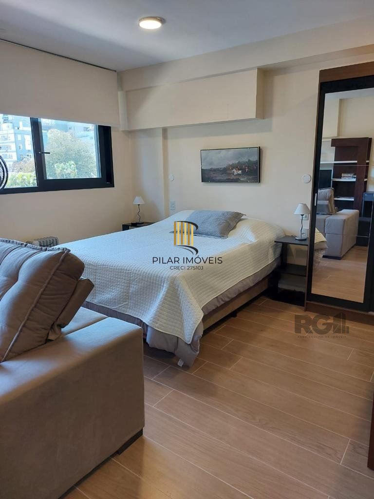 Loft para comprar no Pulse  Bairro Auxiliadora com uma vaga e depósito.