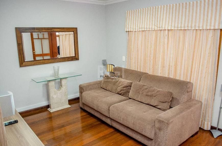 Casa com 5 dormitórios, 550 m² - para Comprar  -Vila Jardim - Porto Alegre/RS
