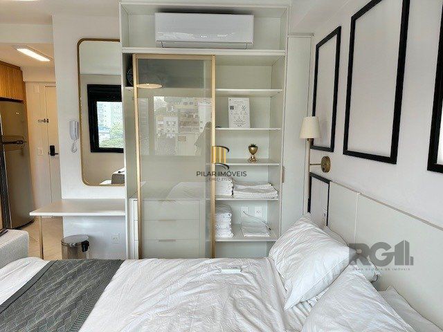 Loft finamente decorado para comprar  no Lucas By Yoo.