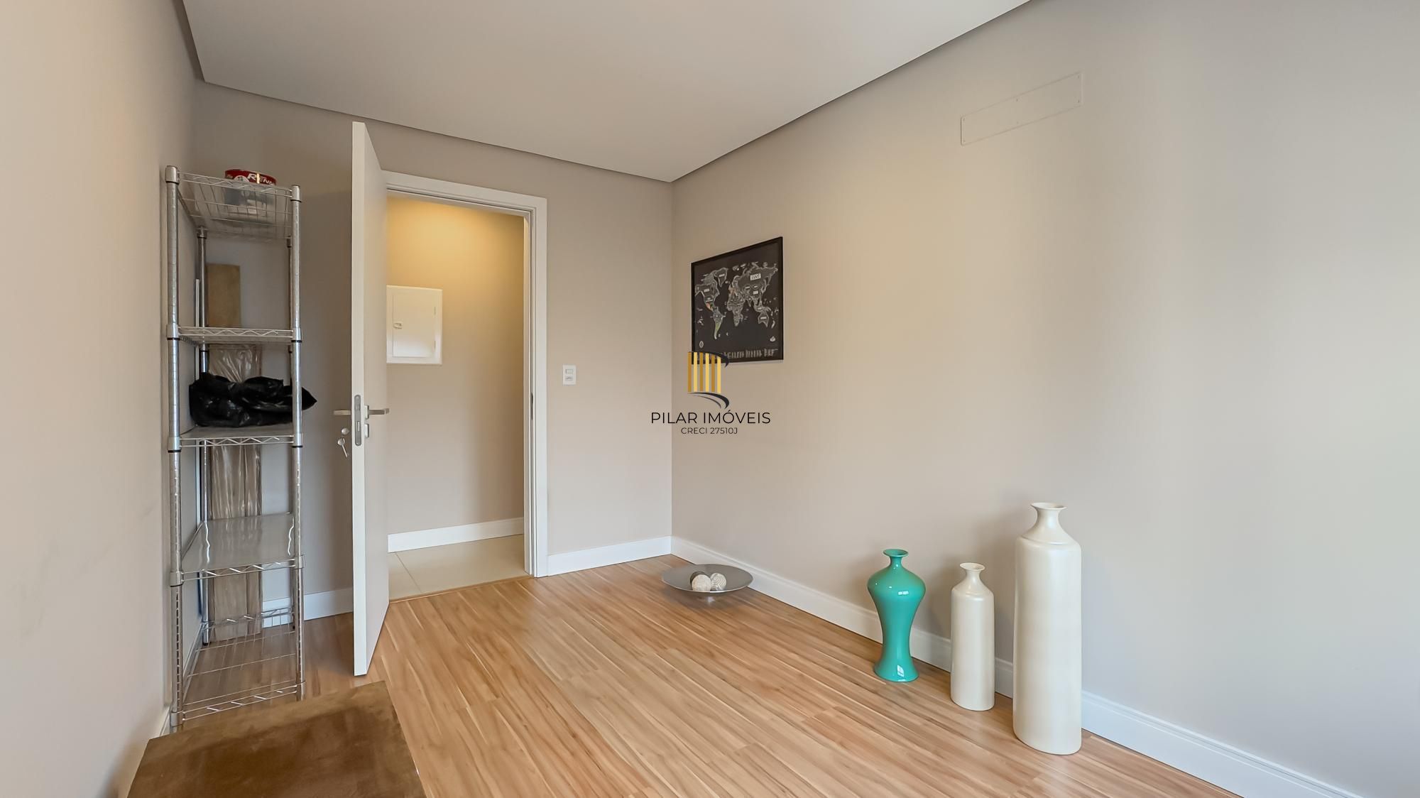 Apartamento com 2 dormitórios para comprar, 84 m² - Passo d'Areia - Porto Alegre/RS