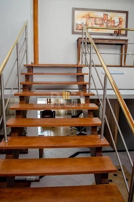 Casa com 5 dormitórios, 550 m² - para Comprar  -Vila Jardim - Porto Alegre/RS