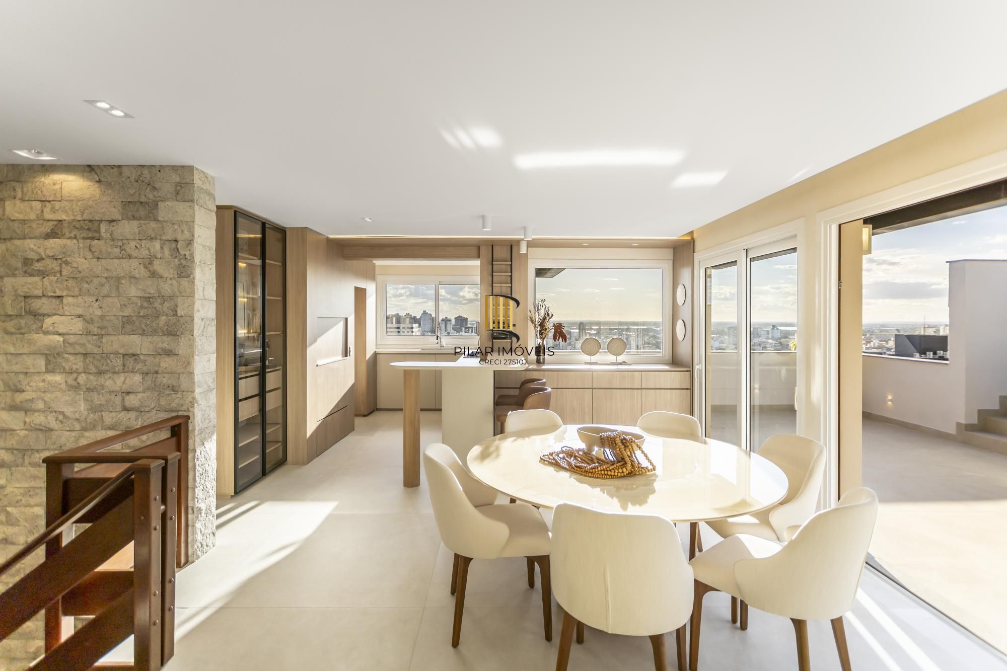 Cobertura com 270m² 3 suítes 3 vagas