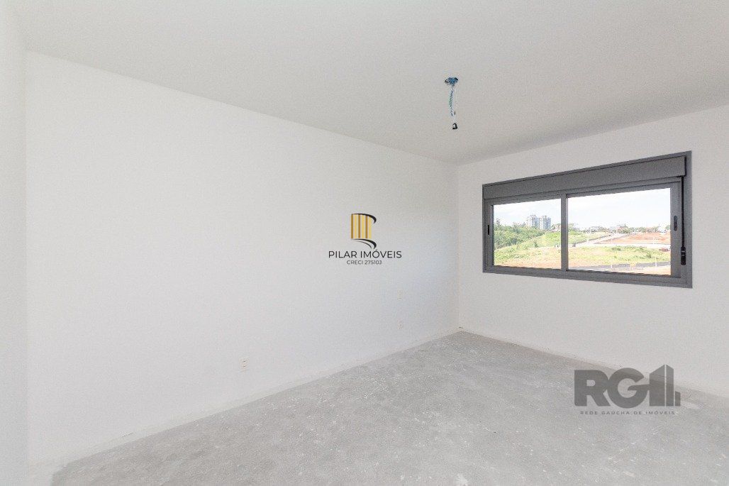 Apto de 3 suítes, andar alto, 115m² privativos com lavabo, cozinha americana e churrasqueira.