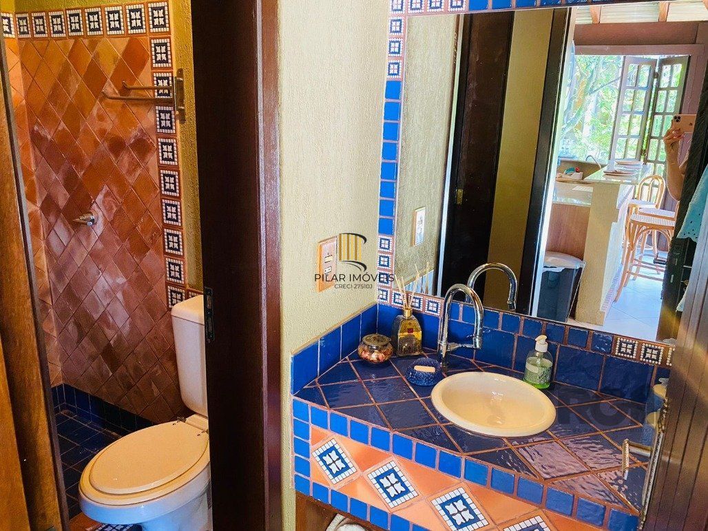 Casa excelente para Comprar  no Bairro Três Figueiras!!
