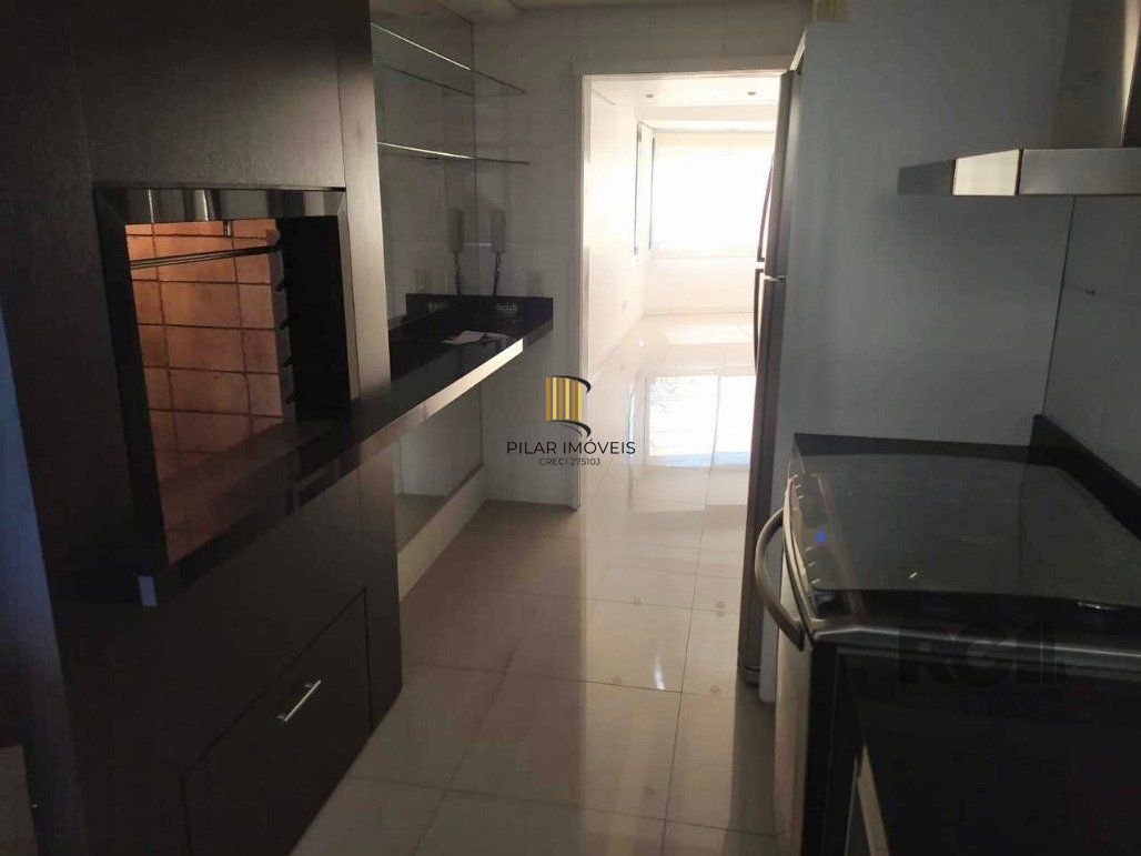 Apartamento garden para comprar com 156 m² privativos, 3 dormitórios, no Bairro Jardim Lindoia