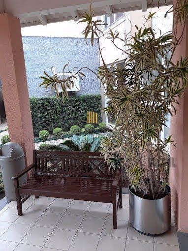vende exelente casa com 442m² , 4 dormitórios Suíte, garagem para 4 carros