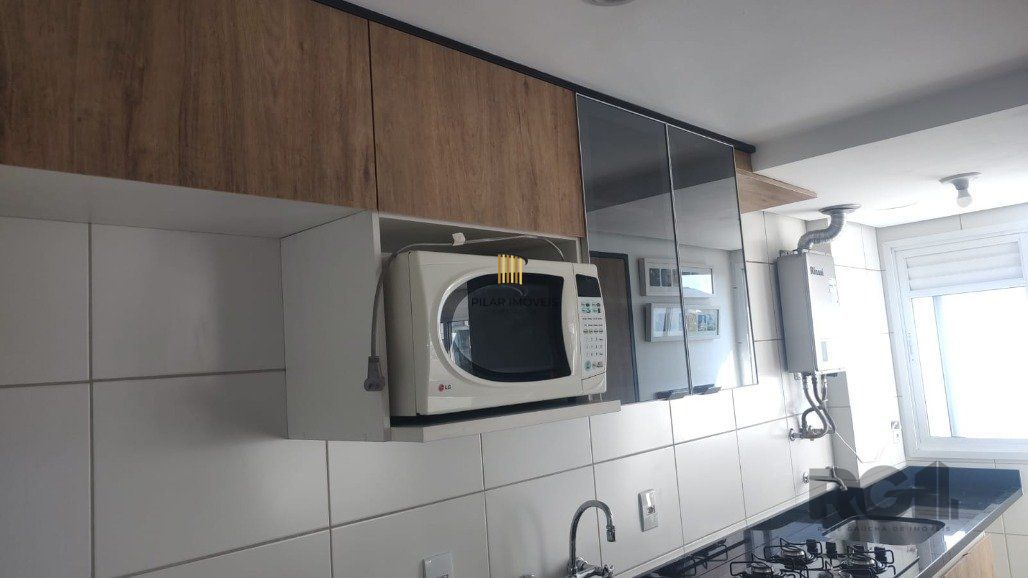 Apartamento com 2 dormitórios à venda,vaga dupla, 69 m² por R$ 450.000,00 - Partenon - Porto Alegre/RS