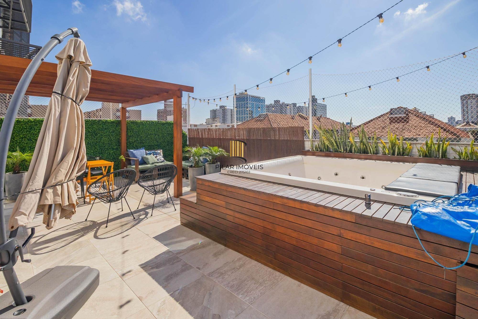 Apartamento garden semi-mobiliado e decorado no bairro Jardim Lindóia